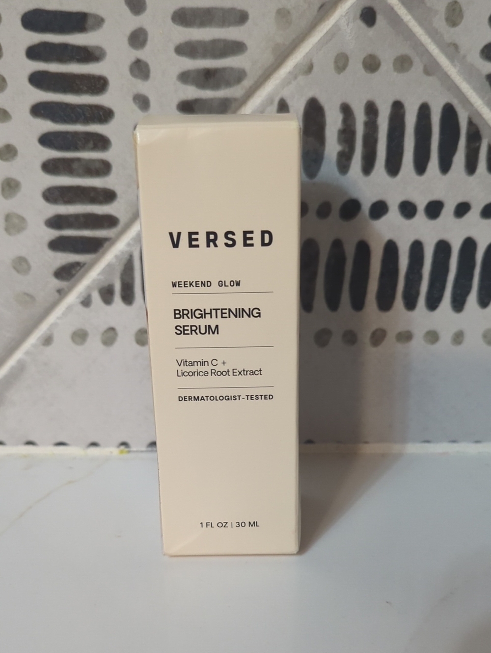 Versed Weekend Glow Brightening Serum — 1 Fl Oz